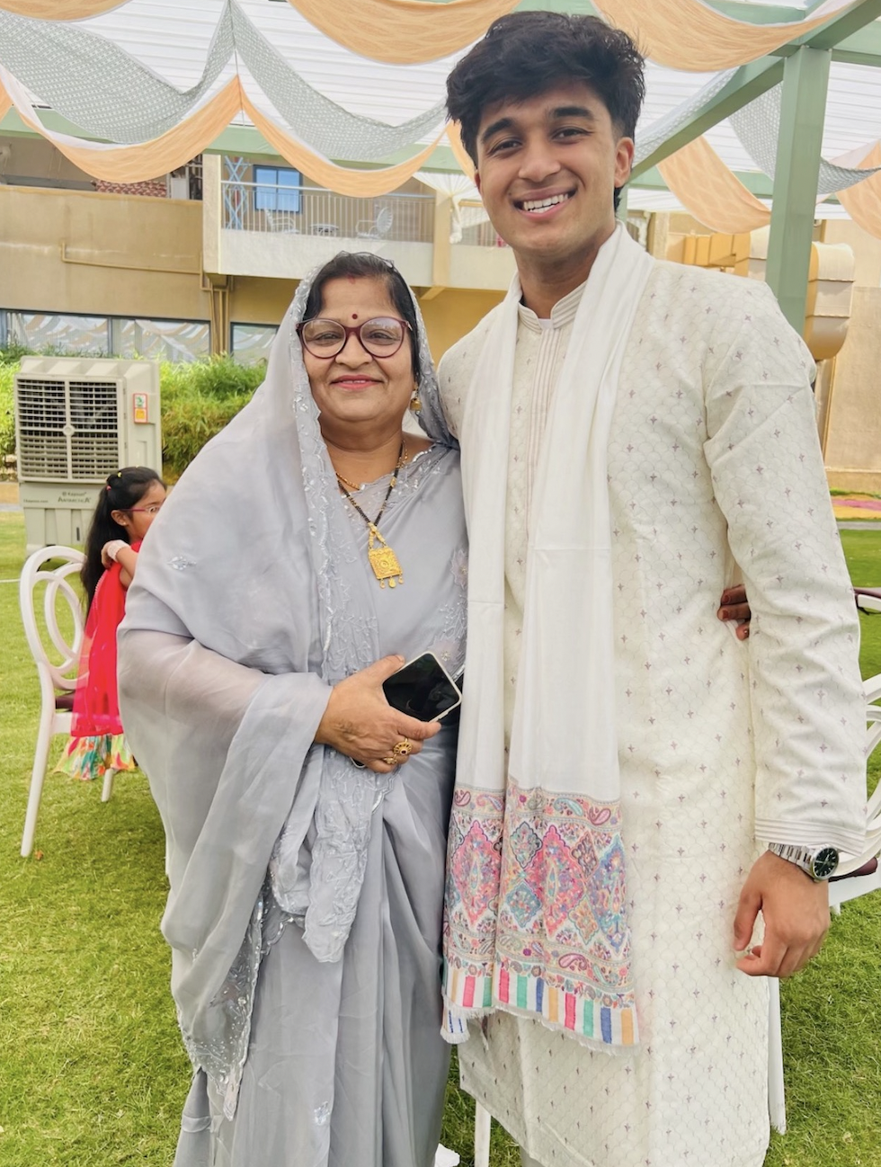 Madhav Kumar with his masi, who lives in Umerkot.